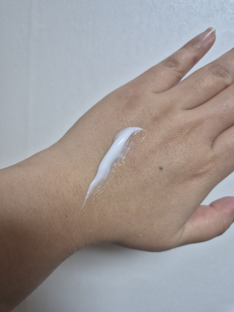 라브리에 (La’brie) 모이스처 로션 review image