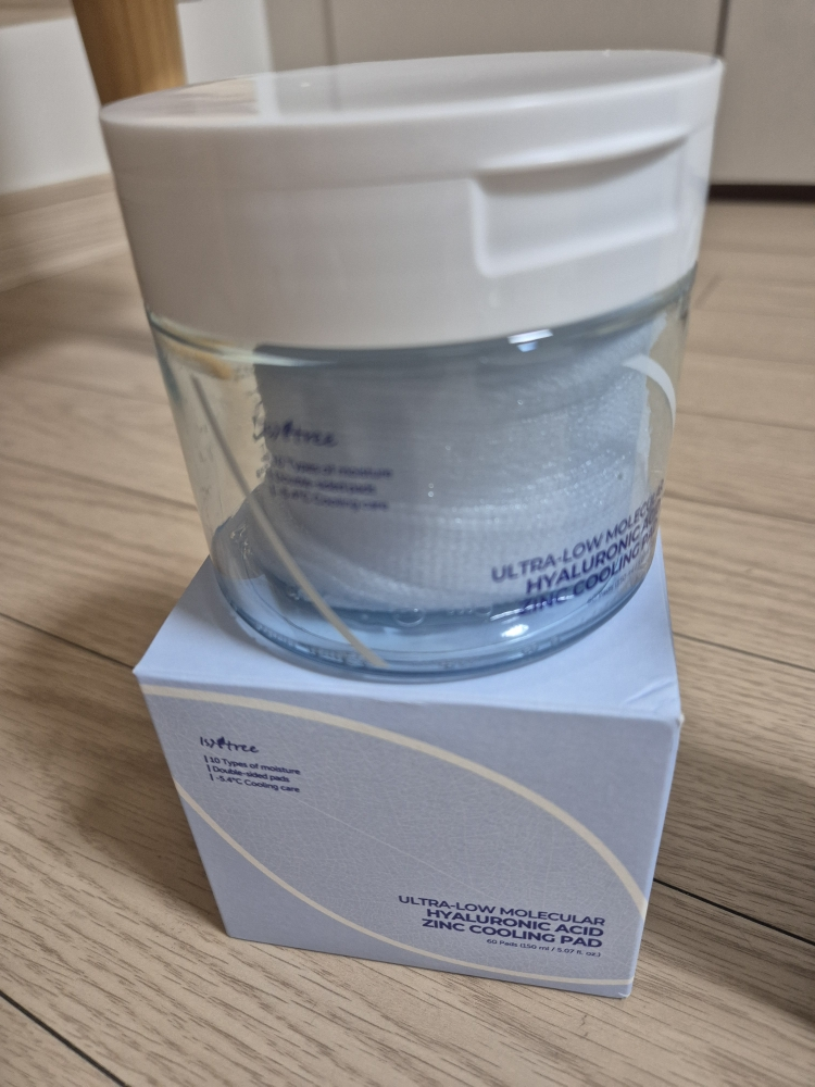 이즈앤트리 (IsNtree) 초저분자 히아루론산 징크 쿨링 패드 review image