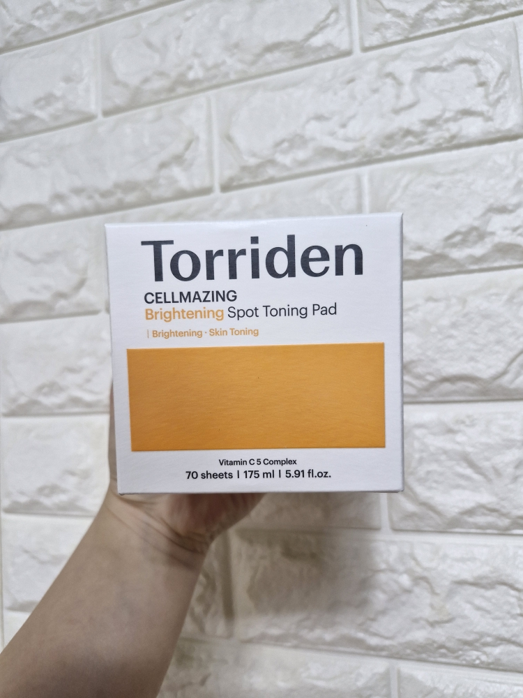 토리든 (Torriden) 셀메이징 비타 씨 브라이트닝 흔적 토닝 패드 review image