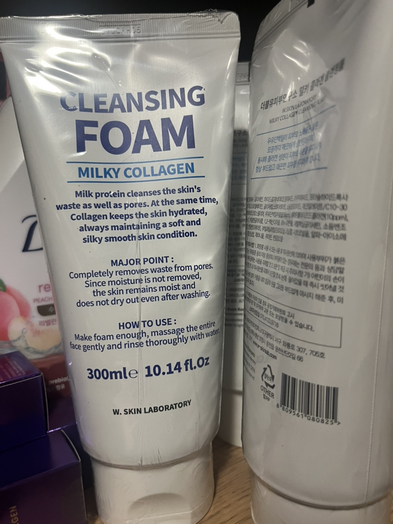 W.피부연구소 (W.SKINLABORATORY) 밀키 콜라겐 대용량 클렌징폼 review image