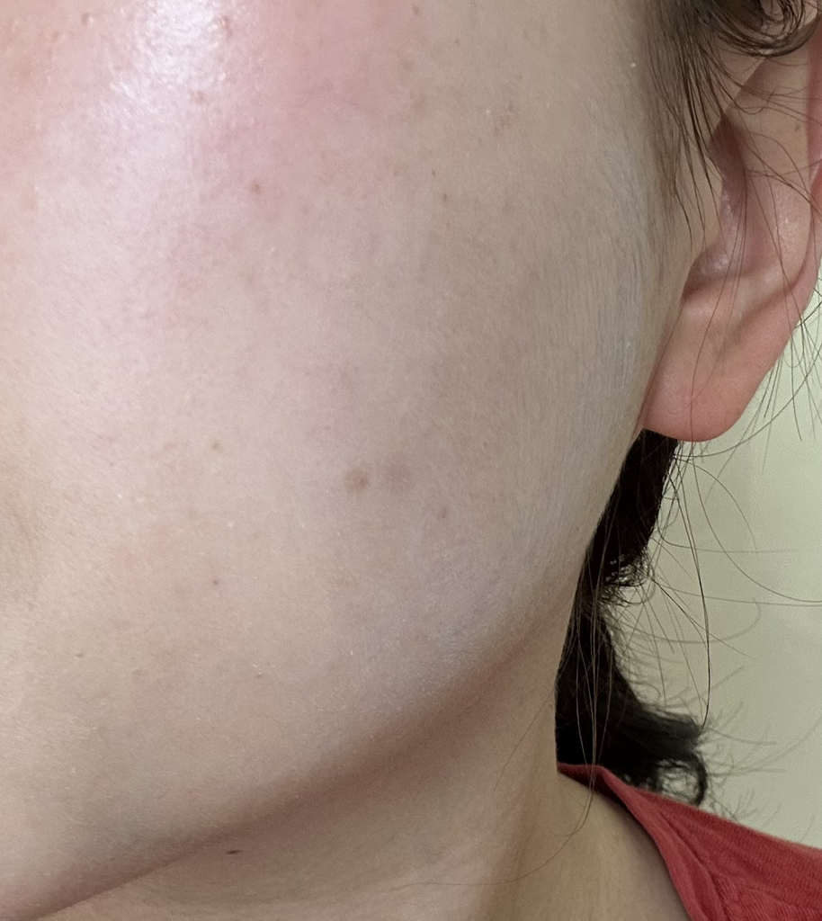 Thẻ Kem nền chống nắng [SPF50+/PA++++] [Số 3 Clear Blue] review image