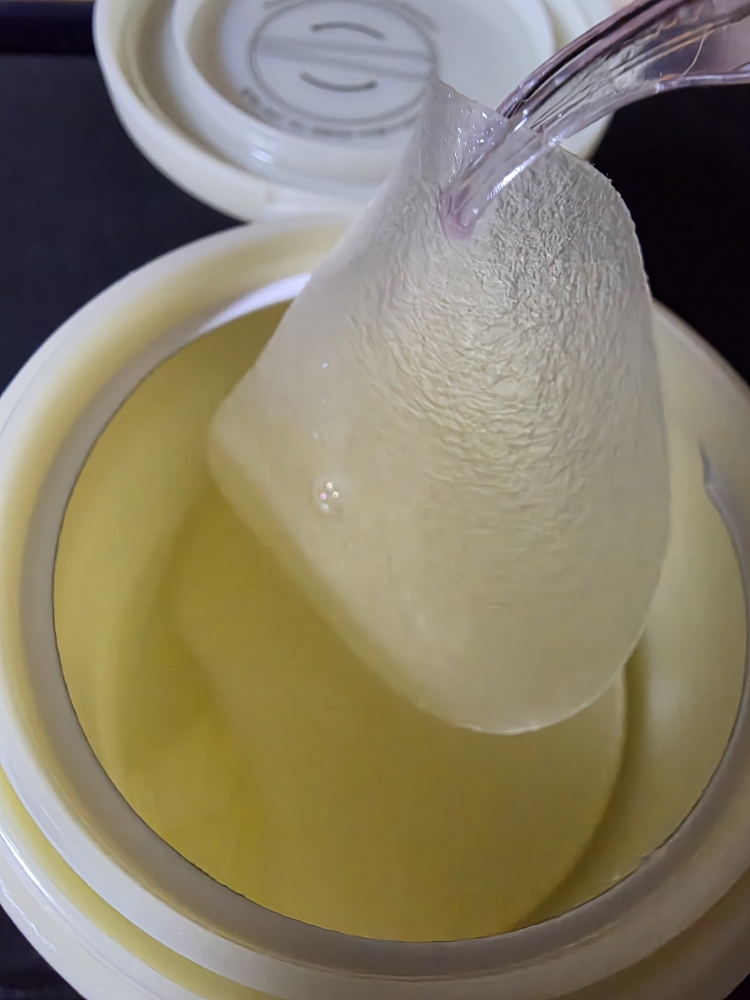 한율 (HANYUL) 달빛유자 비타톤업 애플존 패드 review image