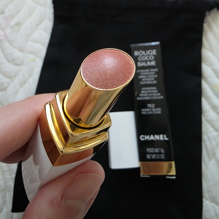 CHANEL☆ ROUGE COCO BAUME 752♡ CHANEL ROUGE COCO BAUME SHINE [752 HONEY BLISS] Reviews | Hwahae