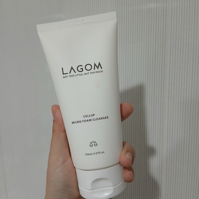 라곰 (LAGOM) 마이크로 폼 클렌저 review image