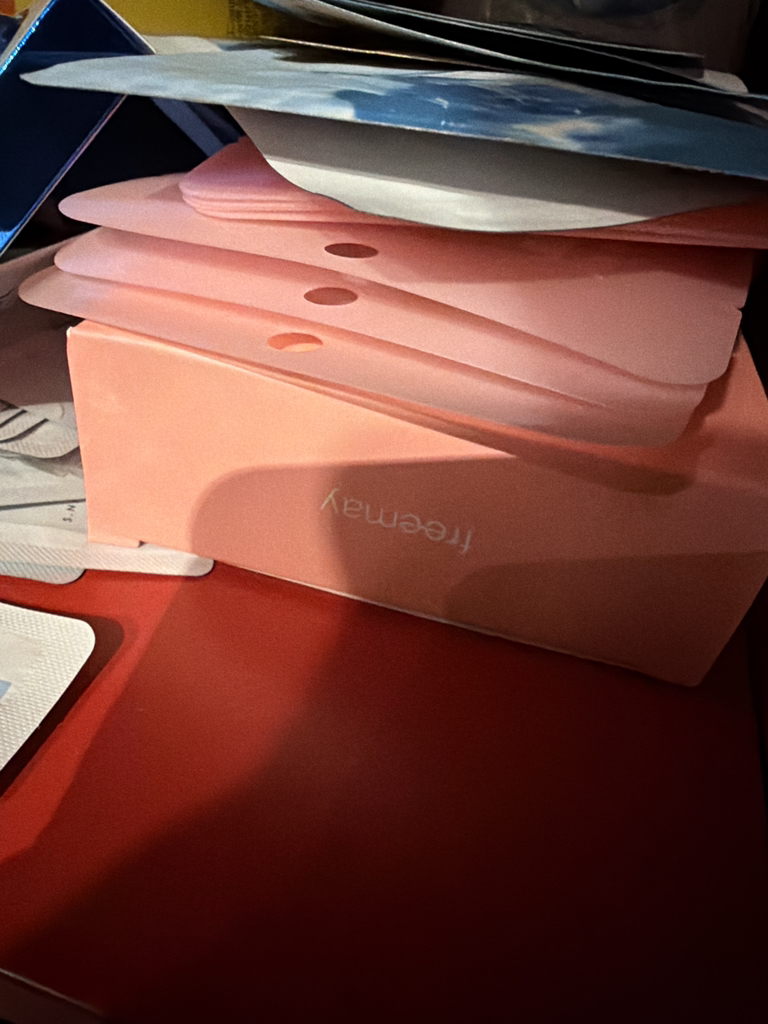 粉色胶原蛋白安瓶面膜的真实用户使用照片