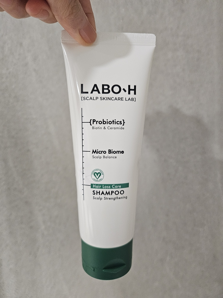 头皮强健诊所脱发缓解洗发水的真实用户使用照片