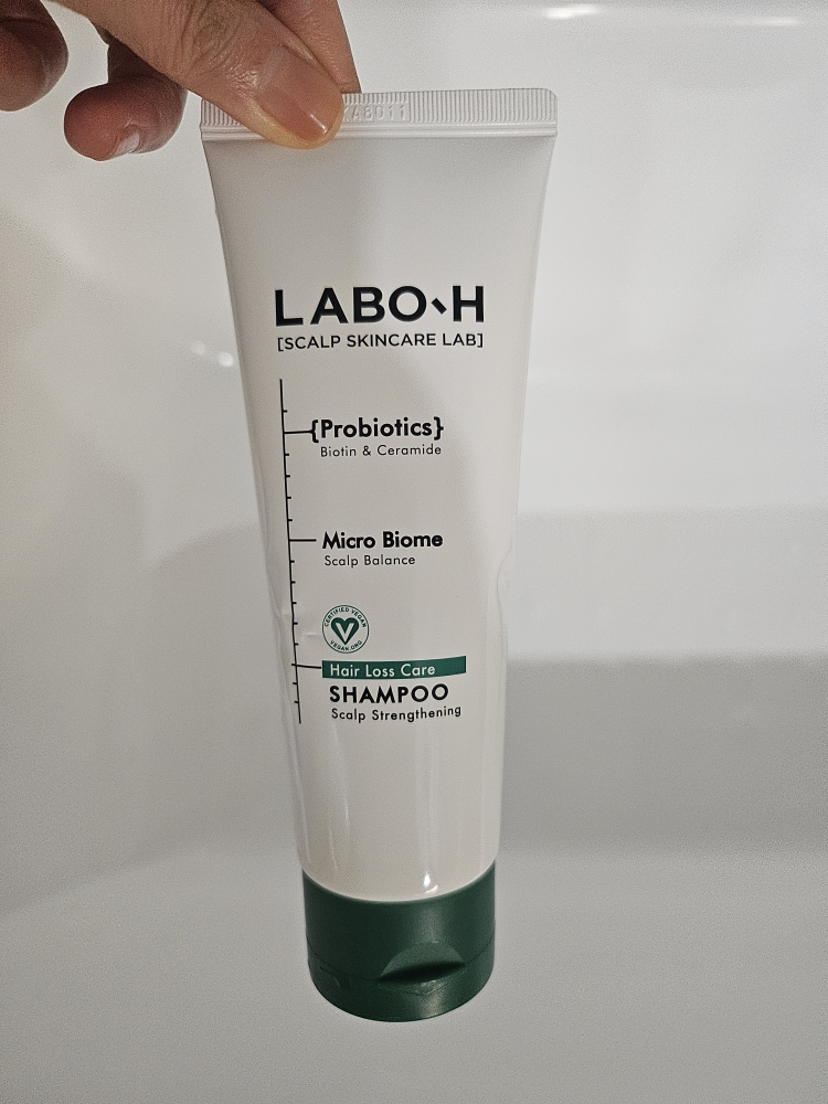 头皮强健诊所脱发缓解洗发水的真实用户使用照片