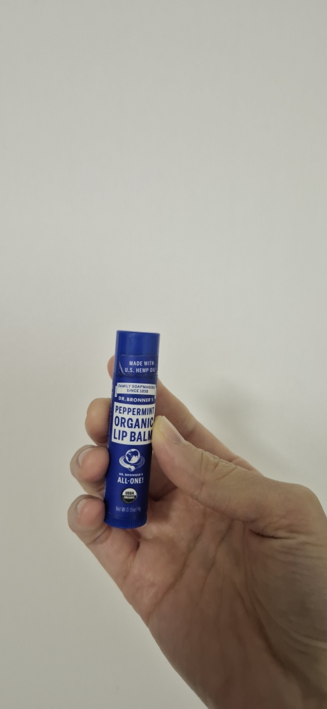 닥터브로너스 (DR.BRONNER'S) 오가닉 립밤 [페퍼민트] review image