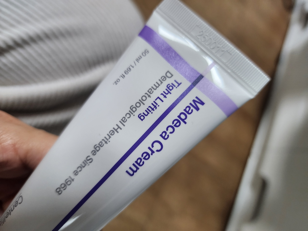 센텔리안24 (CENTELLIAN24) 마데카 크림 타이트 리프팅 review image