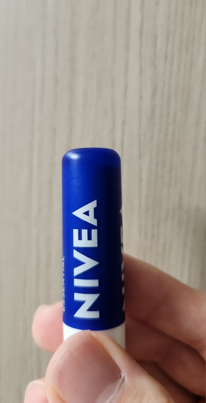 니베아 (NIVEA) 에센셜 케어 review image