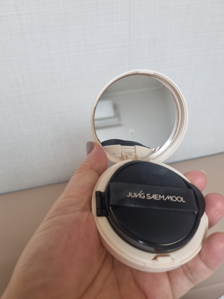정샘물뷰티 (JUNGSAEMMOOL) 스킨 누더 커버레이어 쿠션 [SPF50+/PA+++] [미디엄] review image