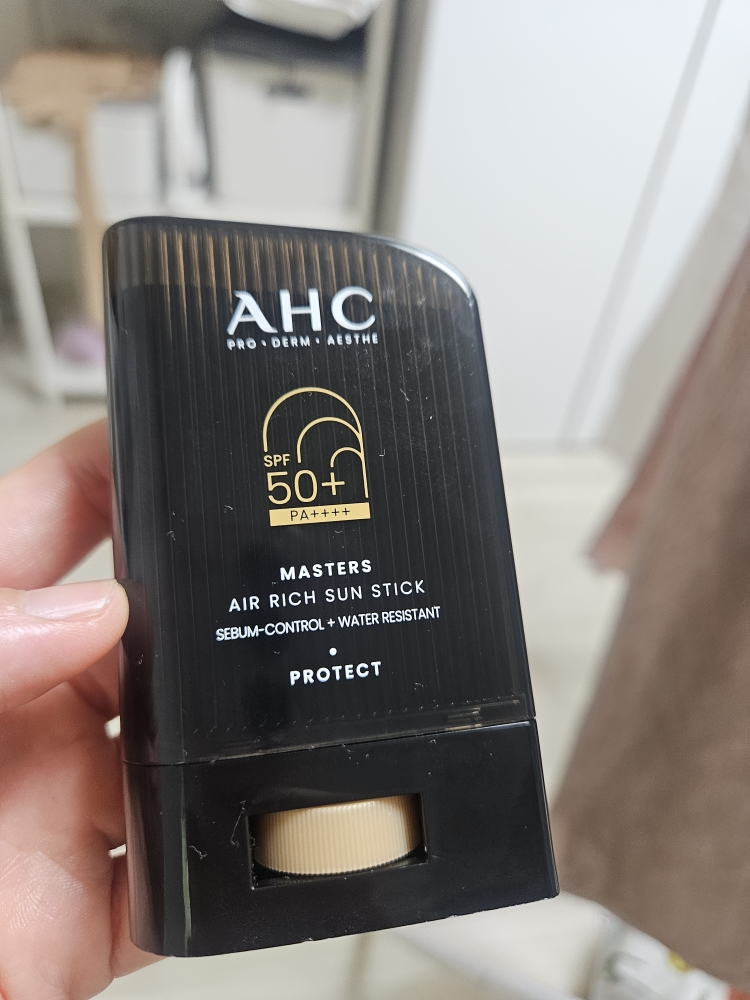 爱和纯 Master's Air Rich Sunstick [SPF50+/PA++++] review image