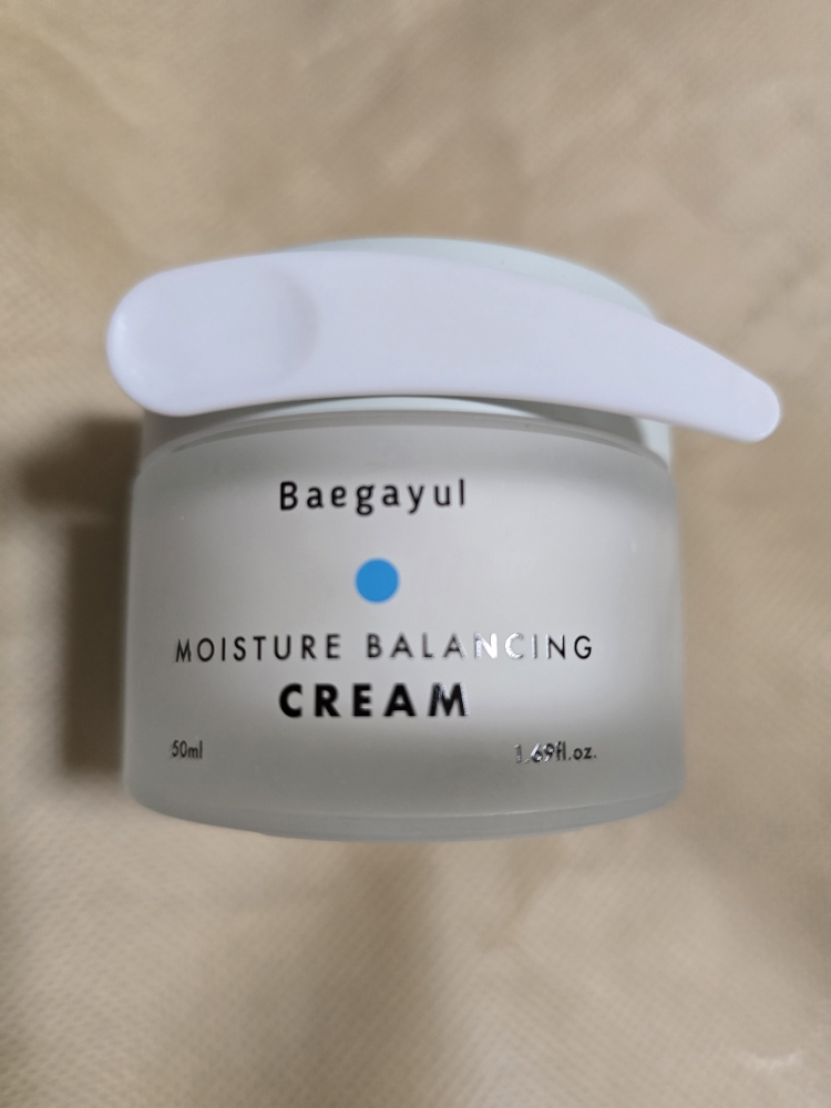 保湿平衡面霜的真实用户使用照片