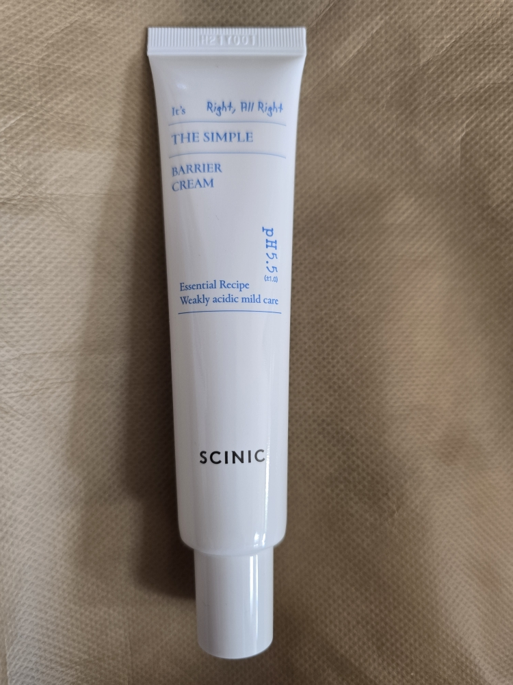 싸이닉 (SCINIC) 더 심플 베리어 크림 review image