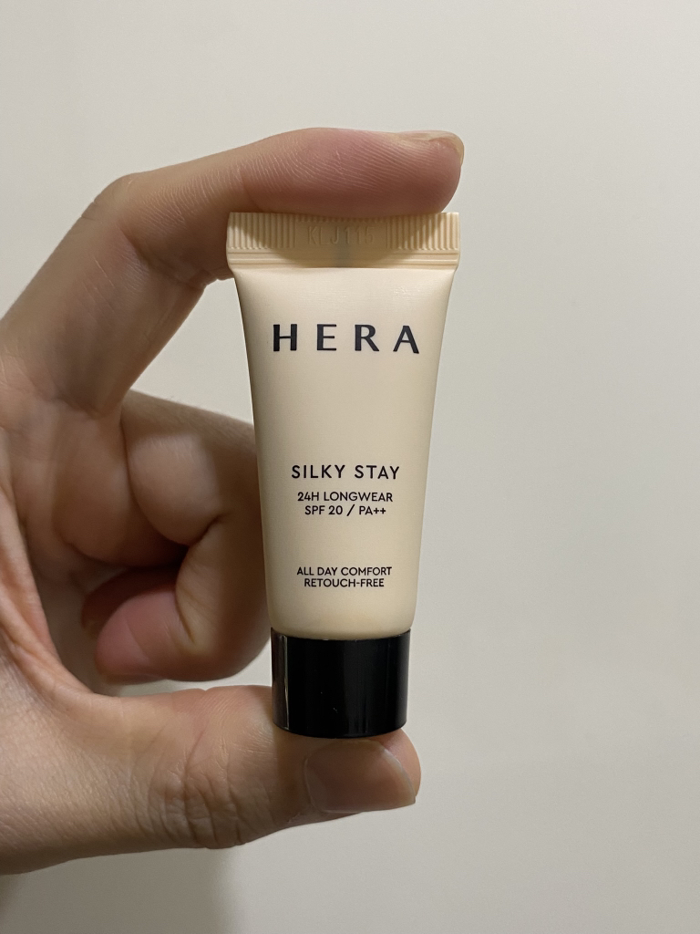 赫妍 丝滑持久粉底液 [SPF20/PA++] [21N1 香草] [1.5 毫升 common.review image