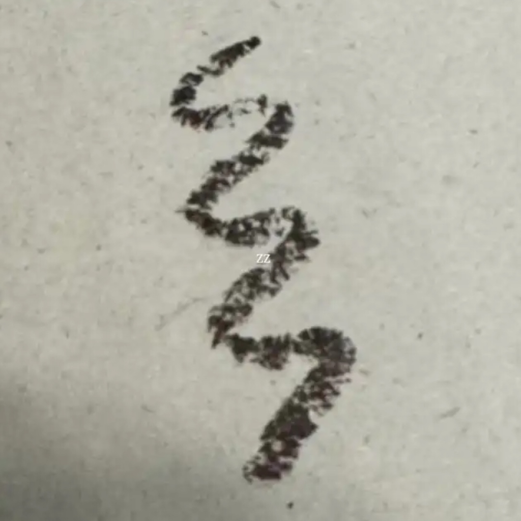 Ảnh đánh giá thực tế của người dùng về Bút chì kẻ mắt chống thấm nước Sharp So Simple [Số 4 Nâu đậm]