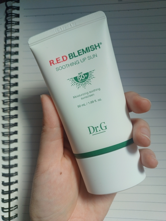 Ảnh đánh giá thực tế của người dùng về Kem chống nắng làm dịu da Red Blemish Soothing Up Sun [SPF50+/PA++++]