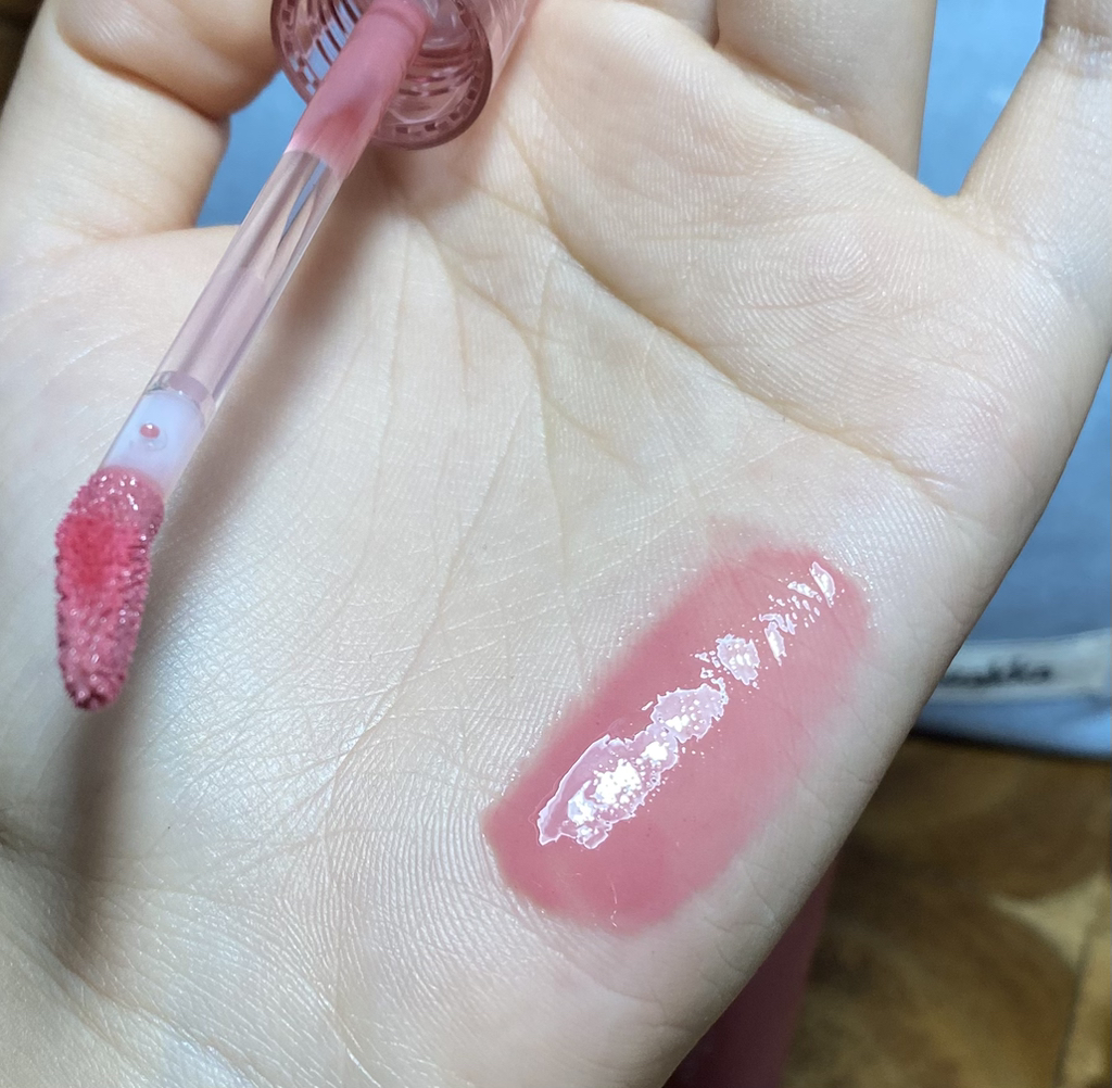 Ảnh đánh giá thực tế của người dùng về Glassing Color Gloss [01 Peony Ball]