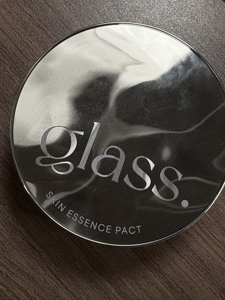 에이지투웨니스 (AGE20's) 글래스 스킨 에센스 팩트 [SPF50+/PA++++] [21호] [퍼펙트] review image