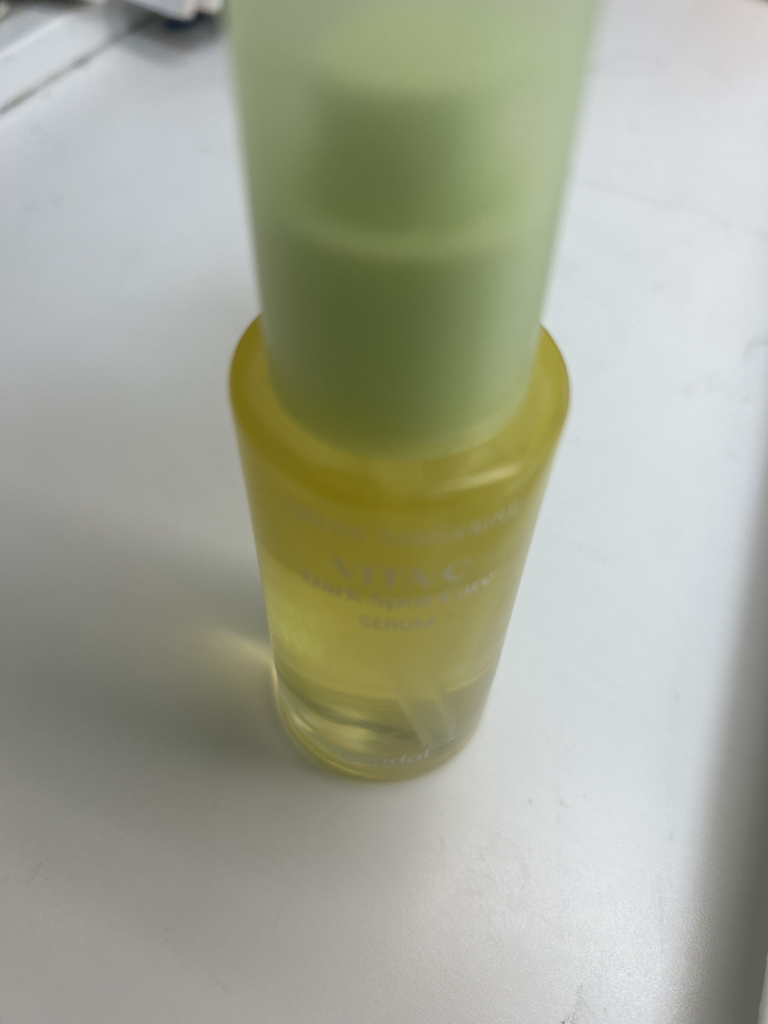 Ảnh đánh giá thực tế của người dùng về Serum chăm sóc da mụn trứng cá và vết thâm Qingyu Vita C