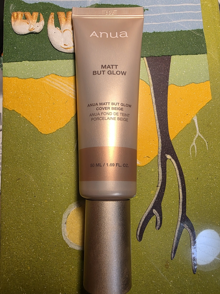 米色哑光焕彩遮瑕膏 [SPF50+/PA++++]的真实用户使用照片