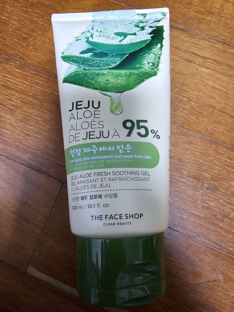 더페이스샵 (THEFACESHOP) 신선한 제주 알로에수딩젤 review image