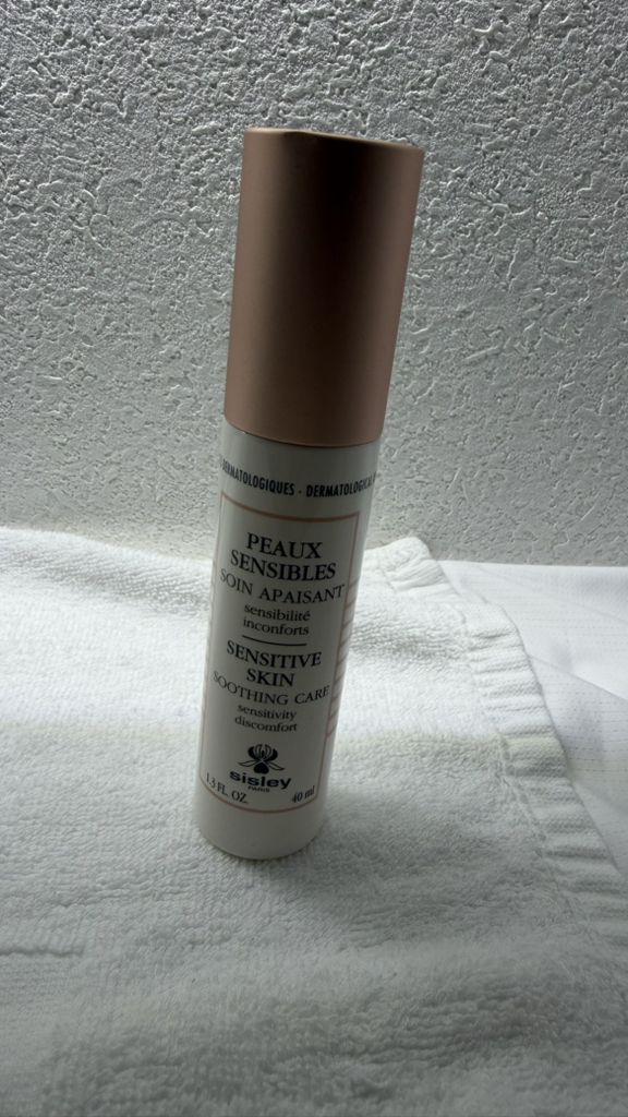 시슬리 (sisley) 센스티브 스킨 수딩 케어 review image