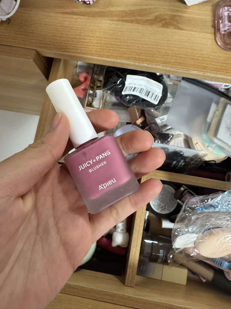 어퓨 (A'pieu) 과즙팡 워터 블러셔 [PK03 구아바콧] review image