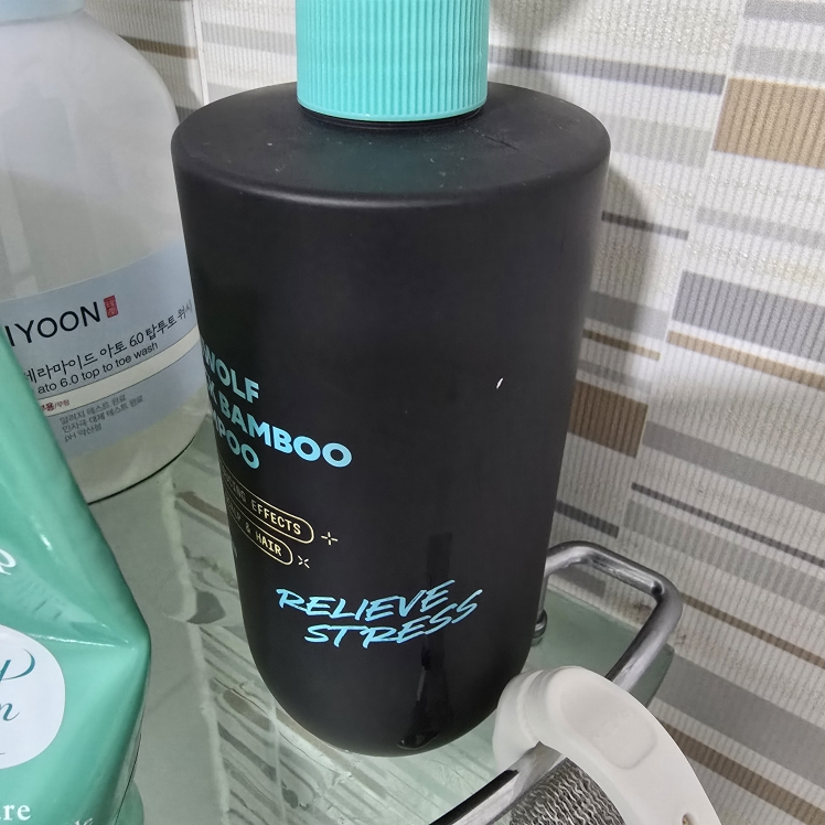 토미울프 (TOMIWOLF) 블랙밤부 샴푸 review image