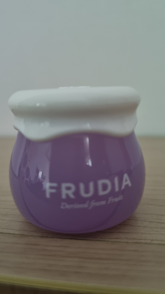 후르디아 (FRUDIA) 블루베리 하이드레이팅 크림 review image