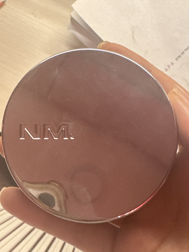 分层贴身护垫 [SPF50+/PA+++] [21Y］的真实用户使用照片