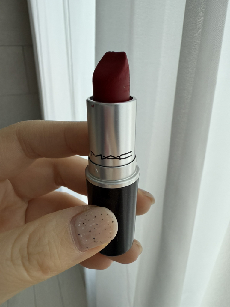 맥 (MAC) 레트로 매트 립스틱 [루비우] review image