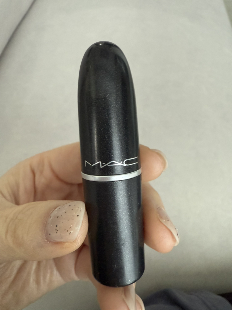 맥 (MAC) 레트로 매트 립스틱 [릴렌트리슬리레드] review image