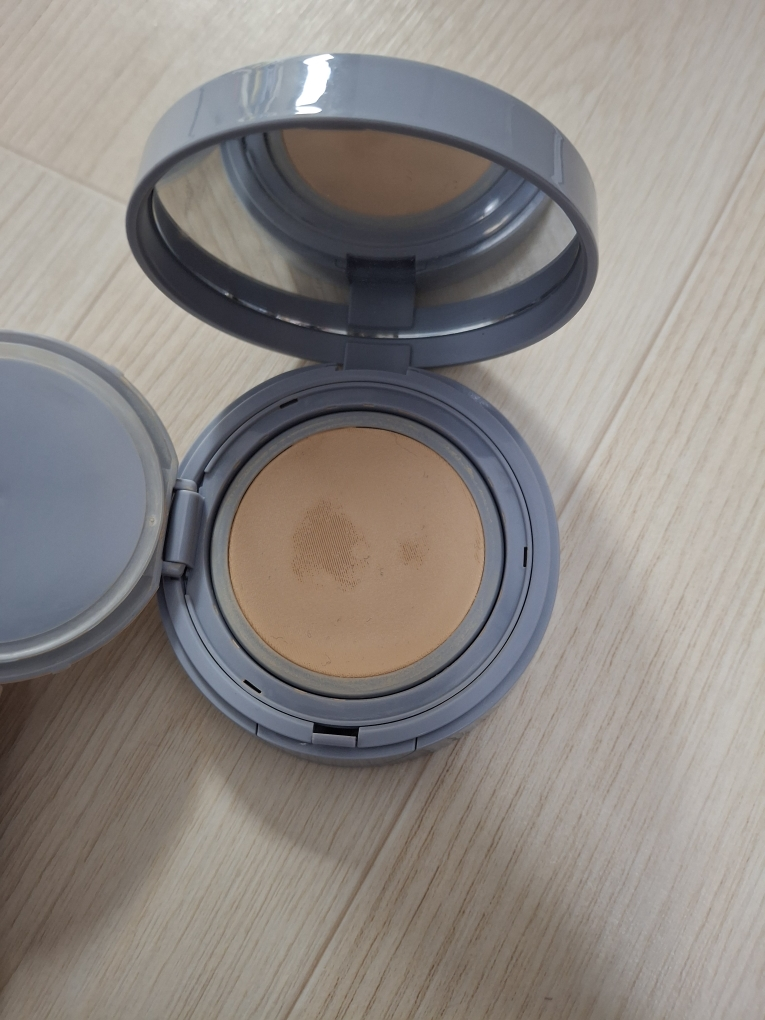 힌스 (hince) 세컨 스킨 메쉬 매트 쿠션 [SPF40/PA++] [21호 아이보리] review image