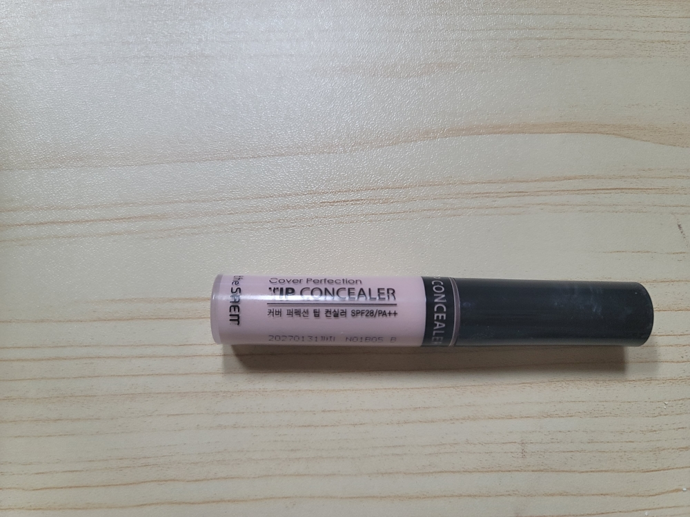 더샘 (theSAEM) 커버 퍼펙션 팁 컨실러 [SPF28/PA++] [브라이트너] review image
