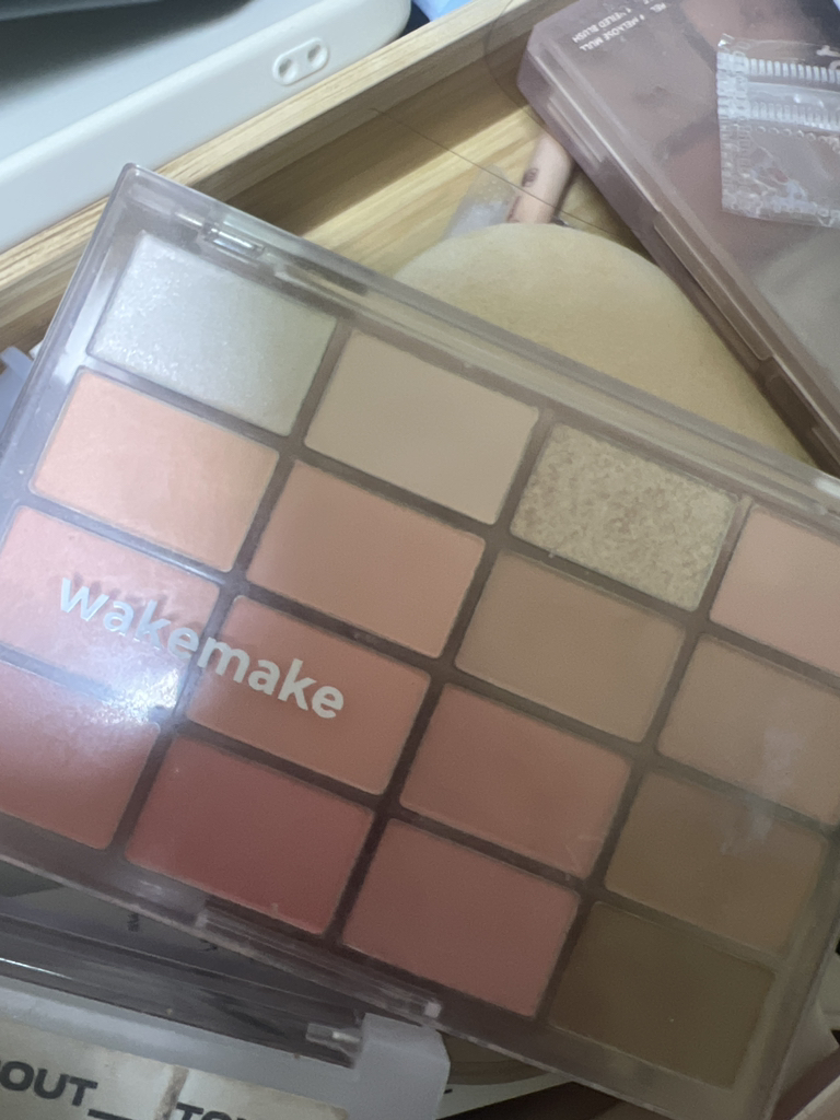웨이크메이크 (wakemake) 소프트 블러링 아이팔레트 [08 캔디코랄블러링] review image