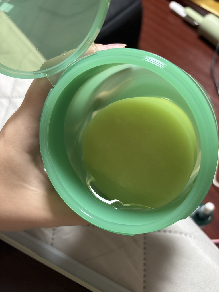 AC 深层舒缓毛孔化妆棉的真实用户使用照片