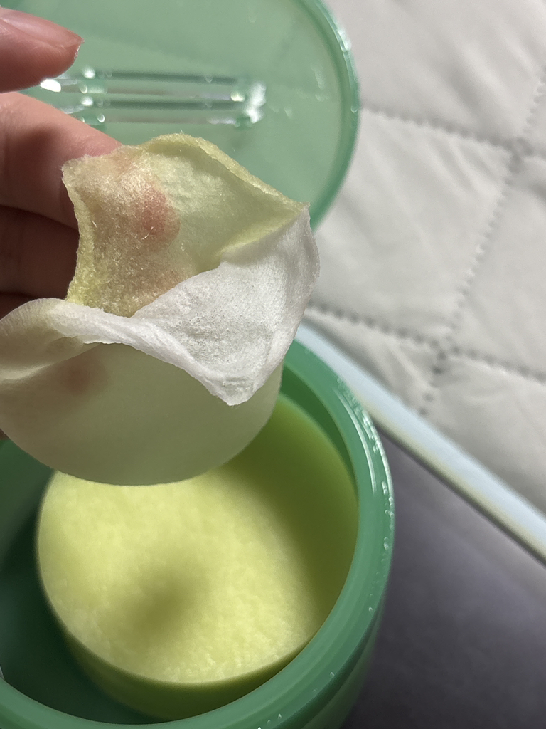 AC 深层舒缓毛孔化妆棉的真实用户使用照片