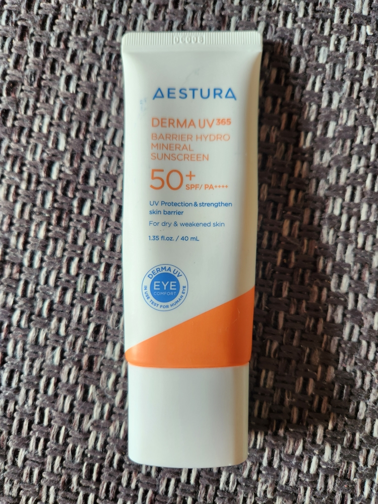 瑷丝特兰 德玛UV365屏障保湿无机防晒霜[SPF50+/PA++++] common.review image