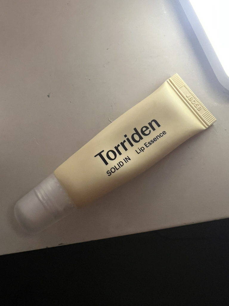 修护滋润唇部精华的真实用户使用照片