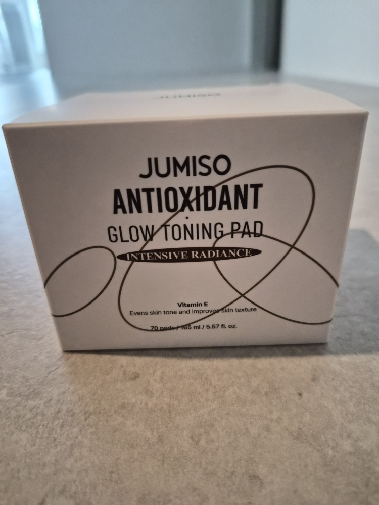 주미소 (JUMISO) 안티옥시던트 글로우 토닝 패드 review image