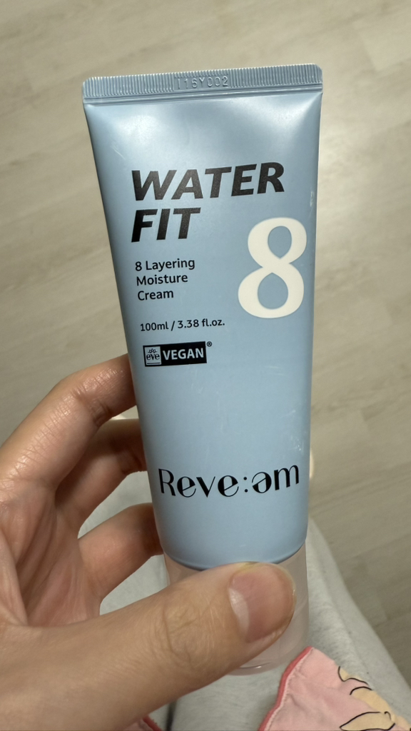 리브엠 (Reve:am) 워터핏 8중 수분착붙 크림 review image