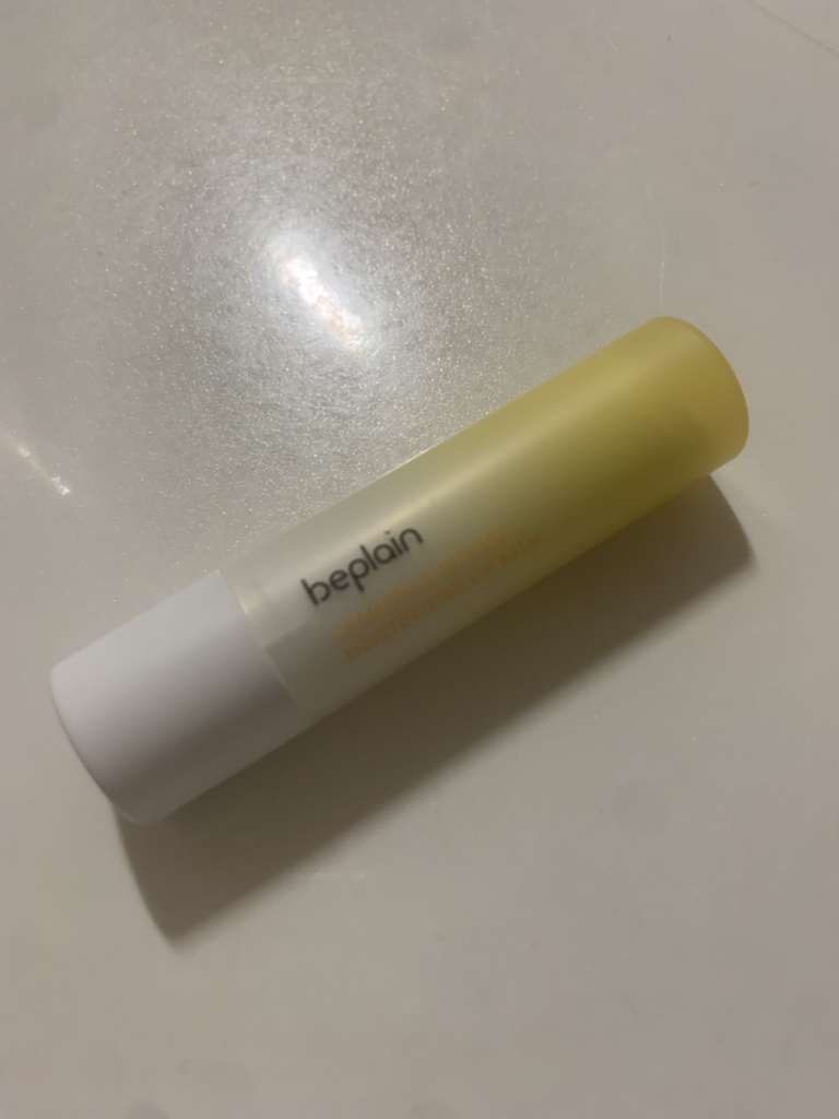 洋甘菊双重保湿润唇膏的真实用户使用照片