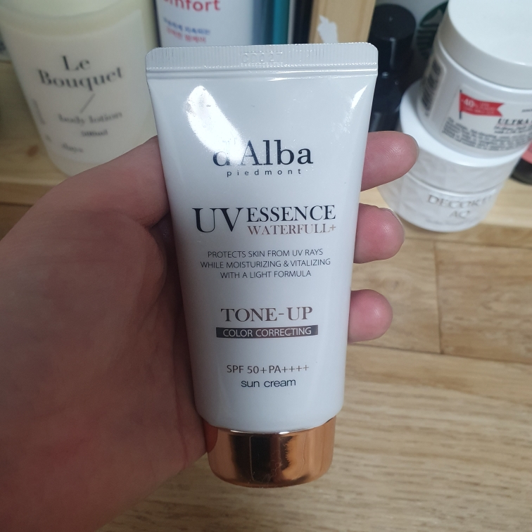 黛尔珀 水池防晒霜 [SPF50+/PA++++] [调色/粉色] review image