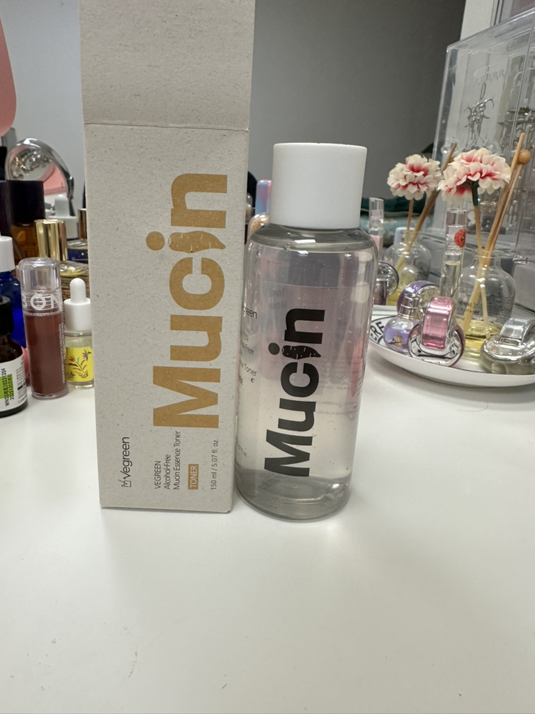 비그린 (Vegreen) 무알콜 뮤신 에센스 토너 review image