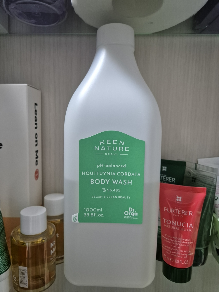 닥터올가 (Dr.Orga) 약산성 어성초 바디워시 review image