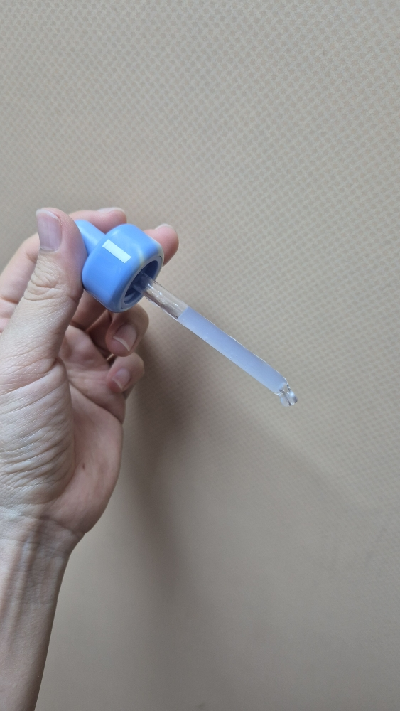 마몽드 (Mamonde) 카밍 샷 아줄렌 흔적 수분 앰플 review image