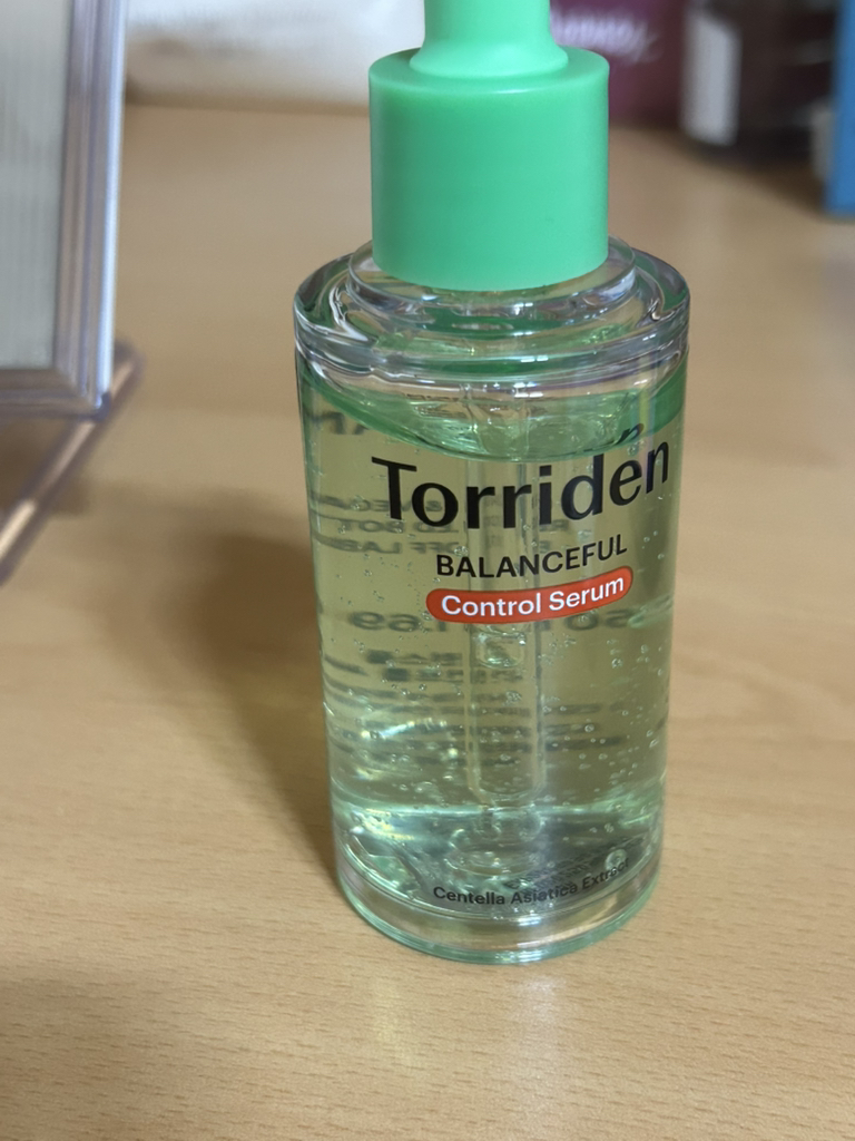 토리든 (Torriden) 밸런스풀 시카 컨트롤 세럼 review image