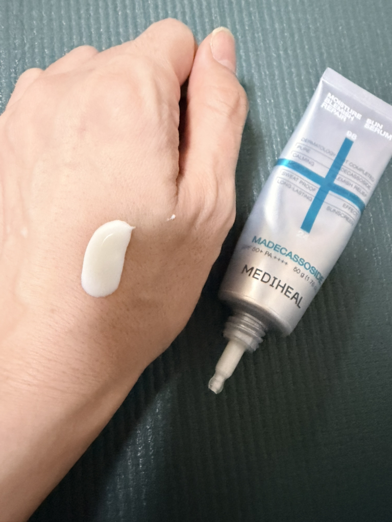 메디힐 (MEDIHEAL) 마데카소사이드 수분 선세럼 흔적 리페어 [SPF50+/PA++++] review image