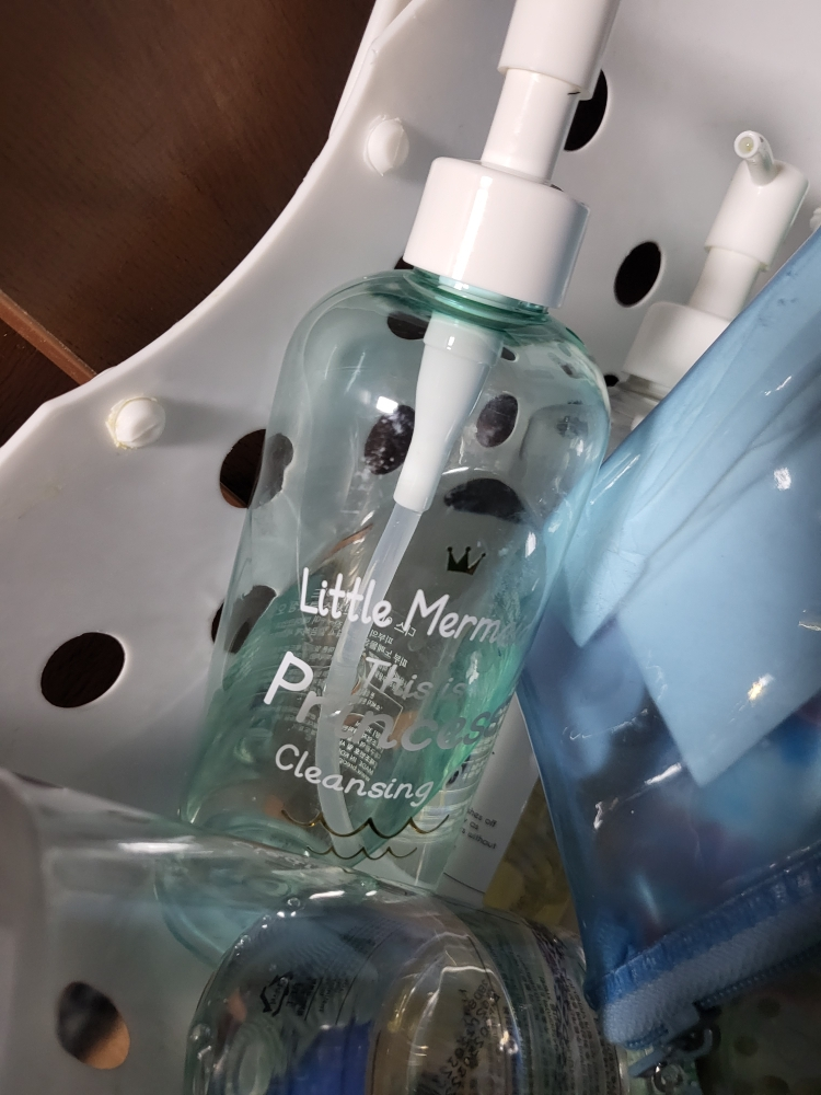 美容食谱 小美人鱼公主洁颜油 common.review image